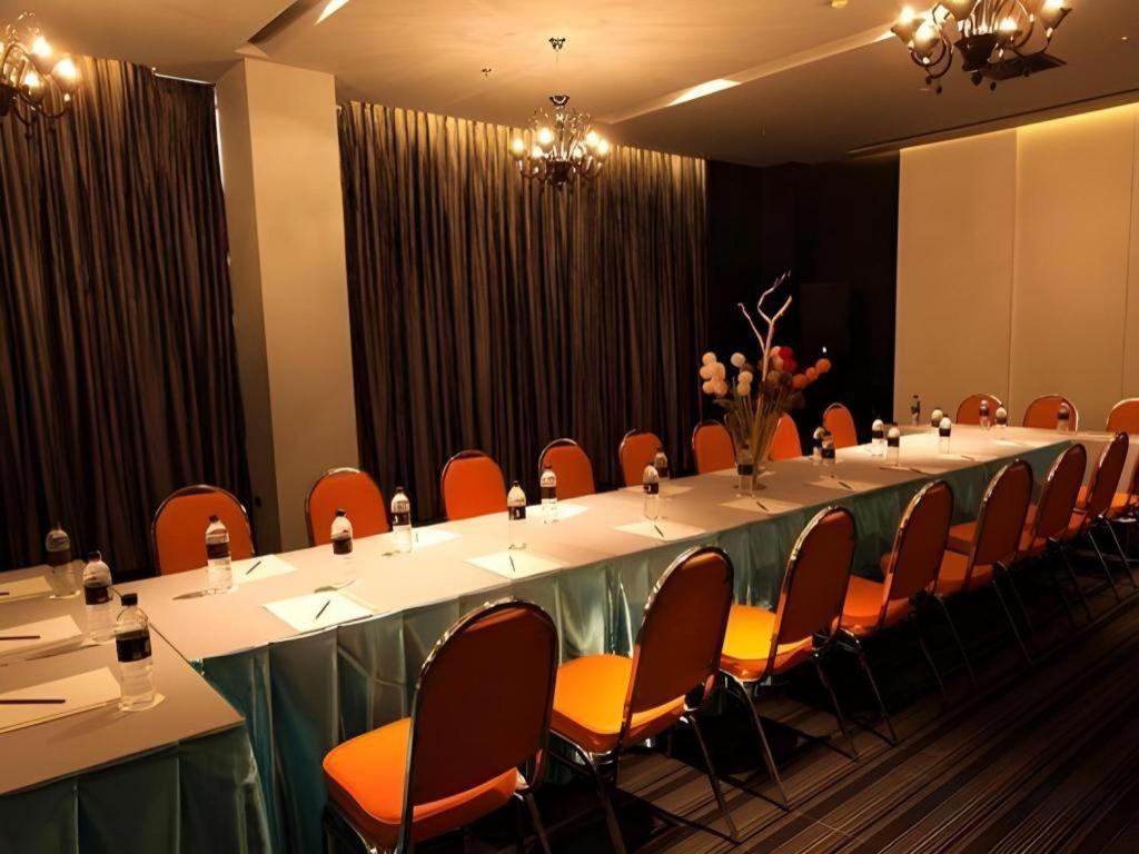 The Heritage Silom Hotel Bangkok Zewnętrze zdjęcie